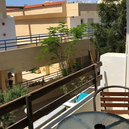 Monte Napa Apt. Айя-Напа